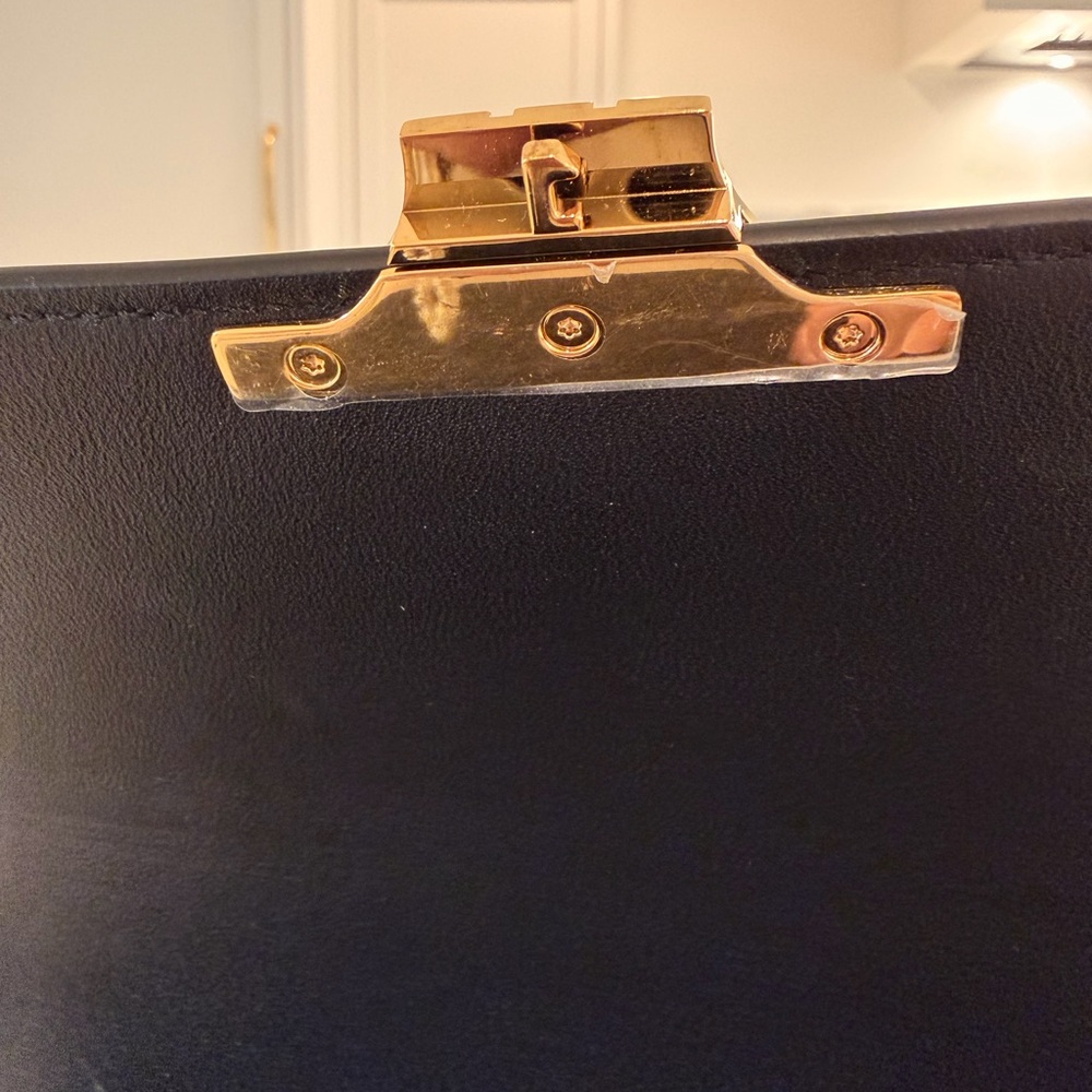 Celine Classique Triomphe bag in Shiny Calfskin with Gold Hardware - Picture 10 of 16